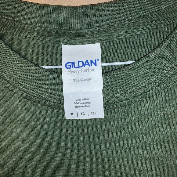 Gildan green illegal alien Tshirt size XL - Picture 3 of 3